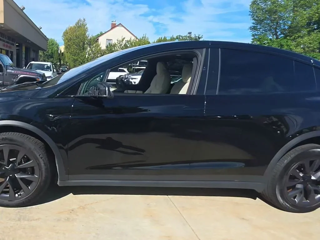 Used 2024 Black Tesla Base image 9