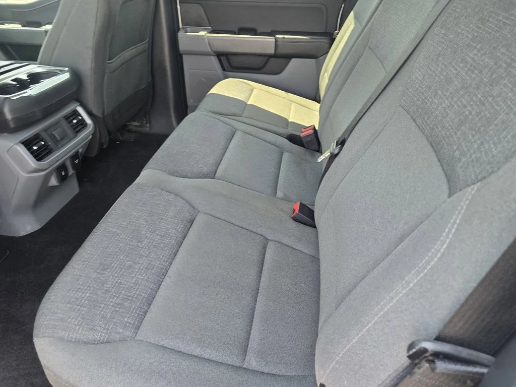 Used 2024 White Ford XLT image 11