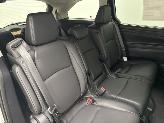 New 2026 Platinum White Pearl Honda EX-L image 24