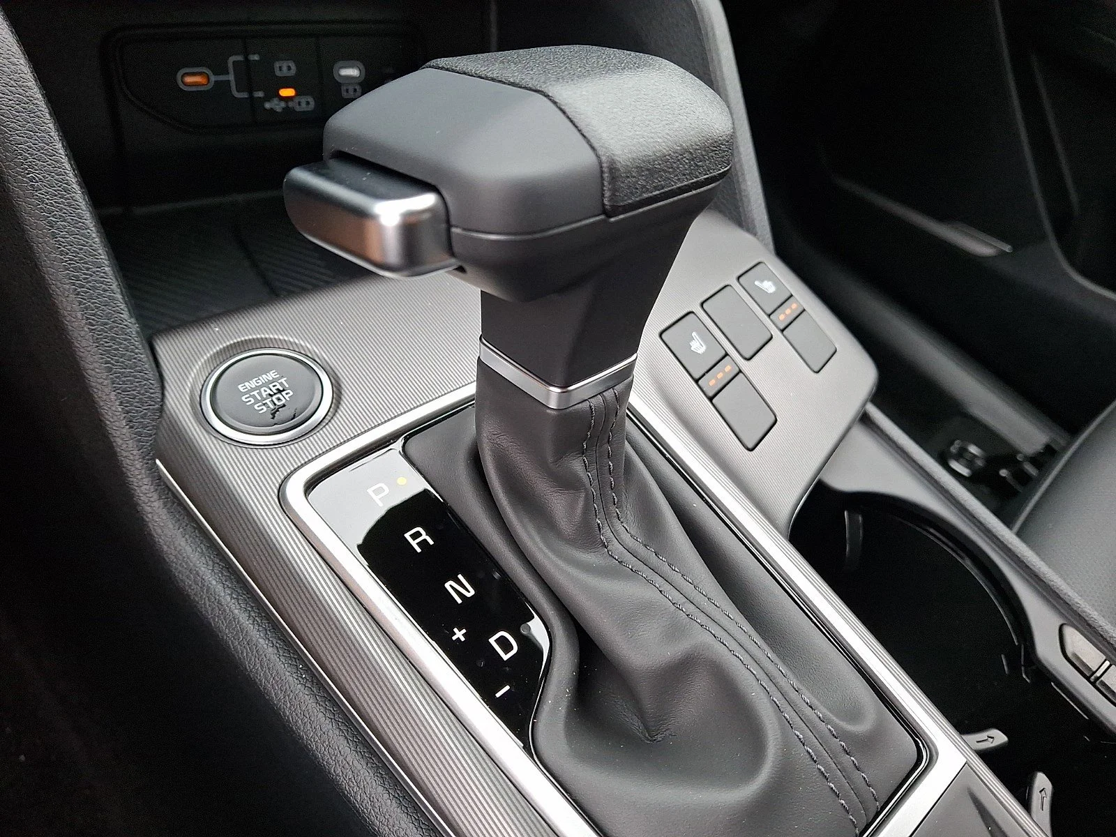 New 2026 Glacial White Pearl Kia EX image 8