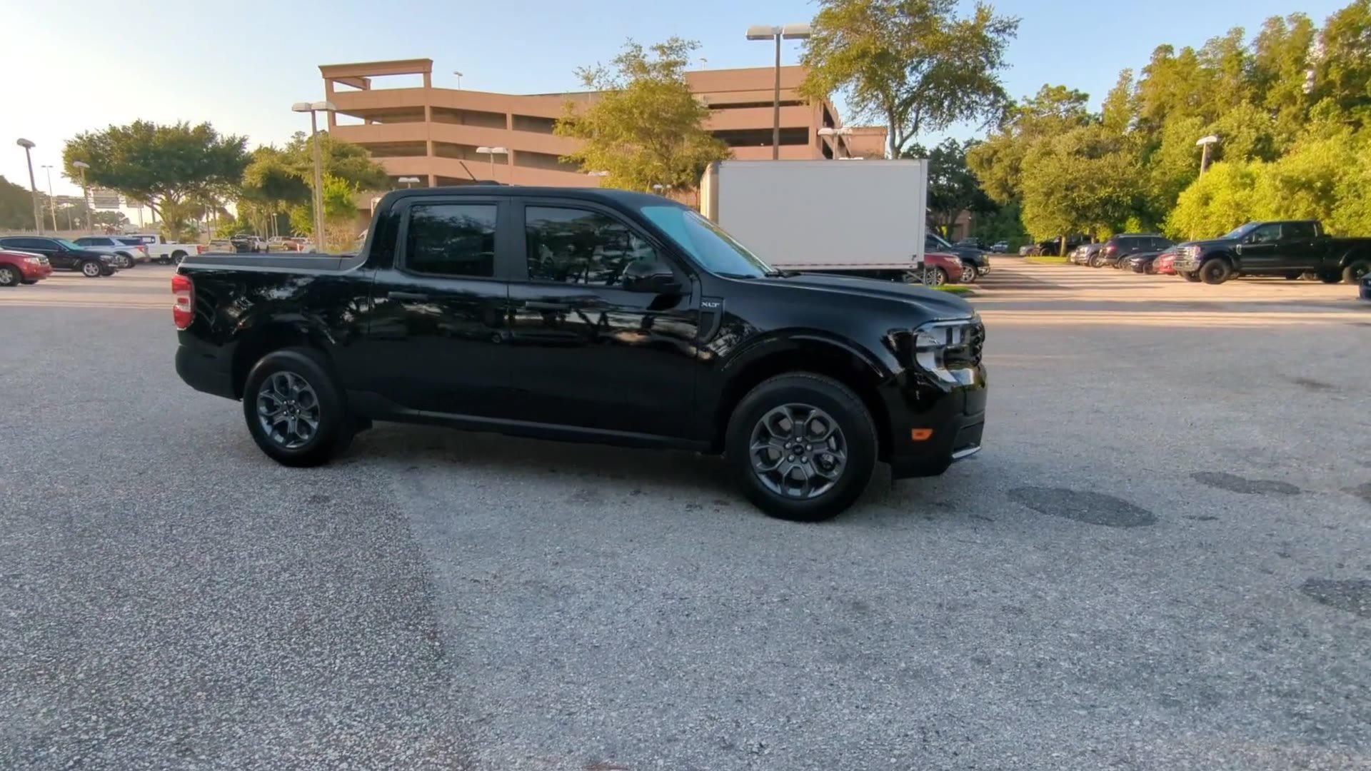 New 2026 Shadow Black Ford XLT image 30
