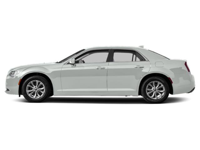 Used 2015 Bright White Clearcoat Chrysler Limited image 3