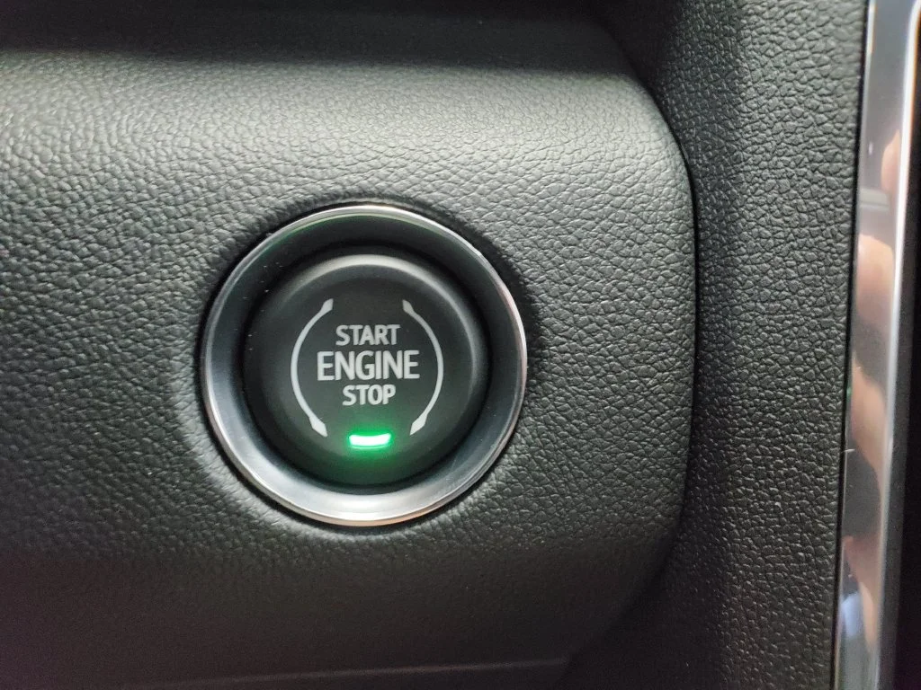 New 2026 Summit White GMC Elevation image 12