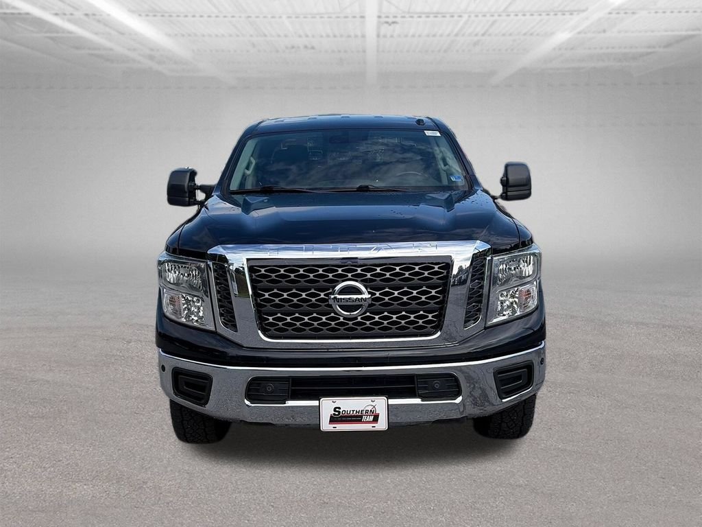Used 2018 Black Nissan SV image 9