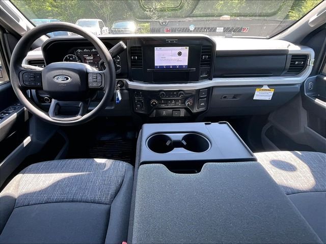 New 2026 Oxford White Ford XLT image 19
