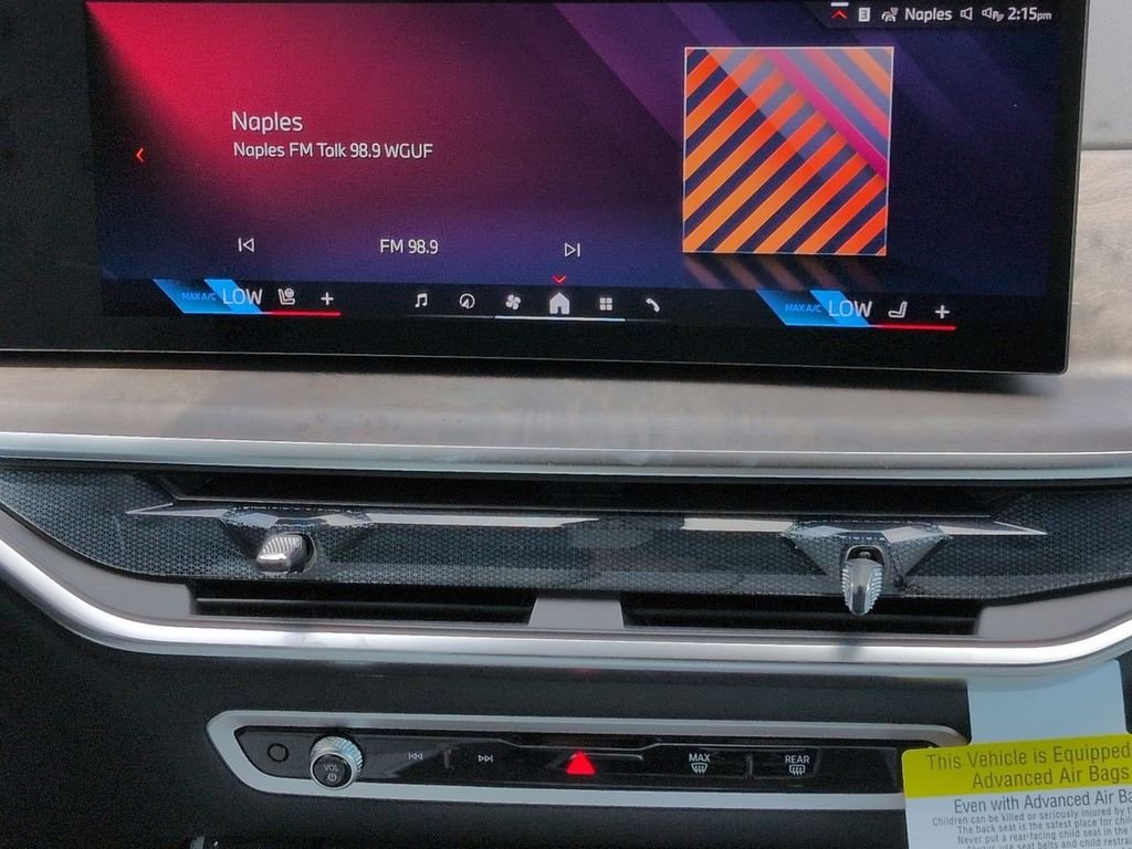 New 2026 Alpine White BMW xDrive40i image 18