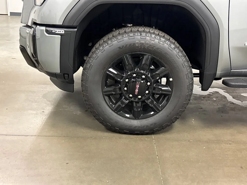 New 2026 Sterling Metallic GMC AT4 image 8