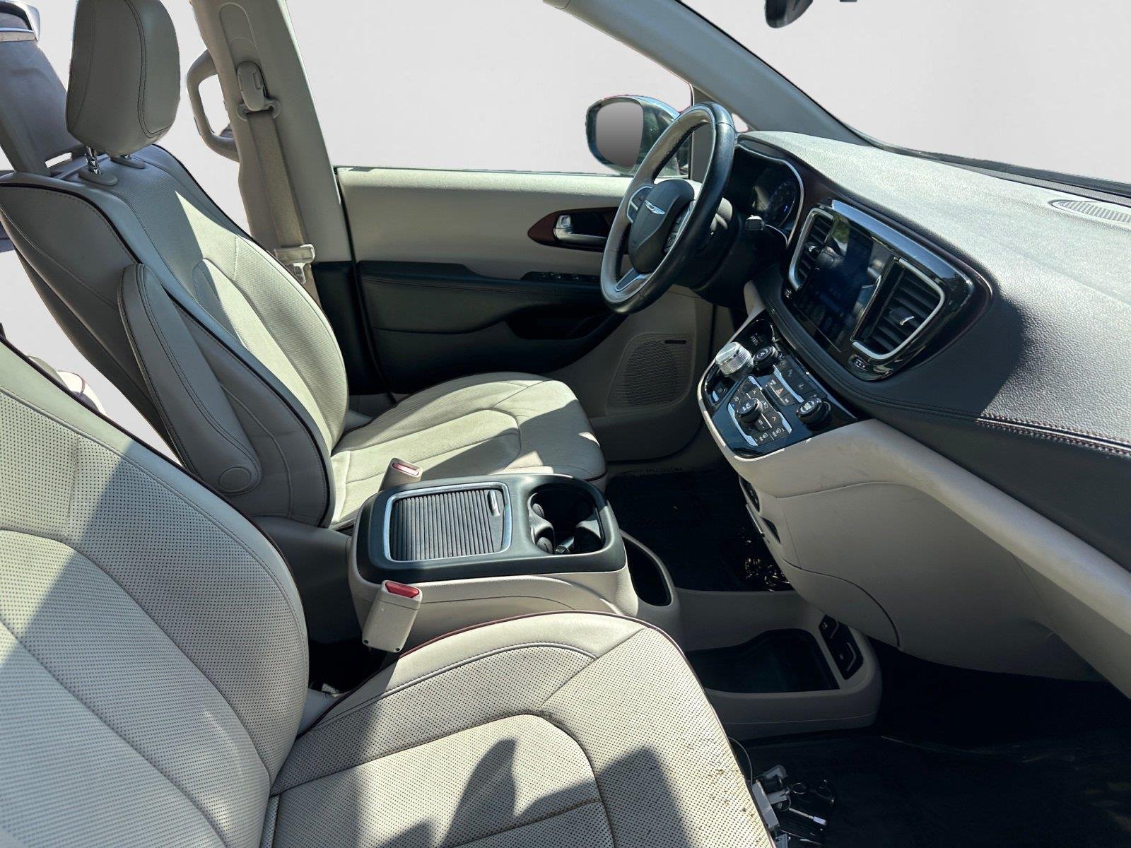 2017 Chrysler Pacifica Limited - Photo 20