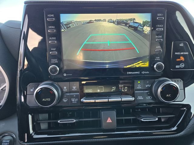 Used 2022  Toyota XSE image 11