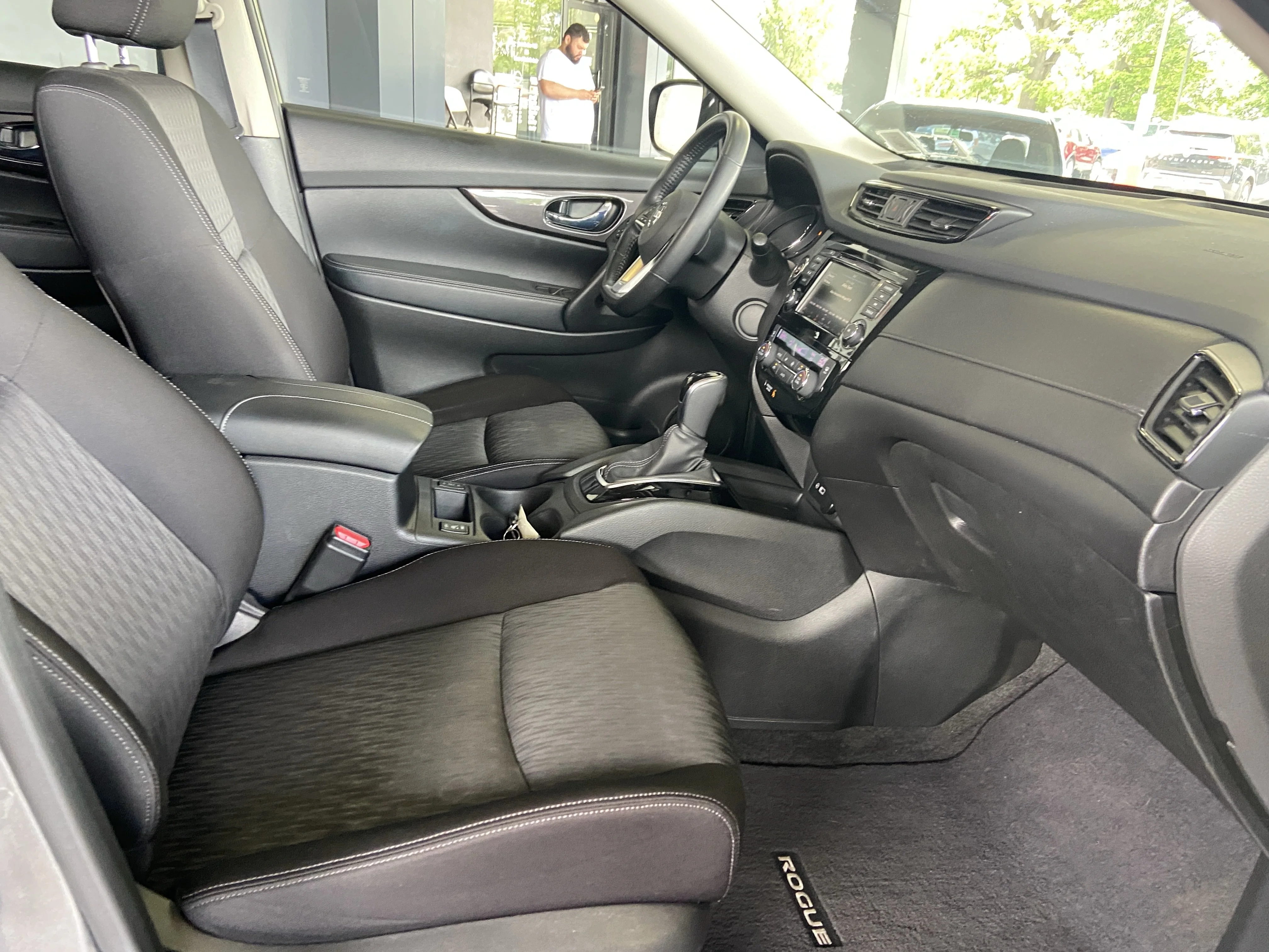 Used 2019 Gun Metallic Nissan SV image 27