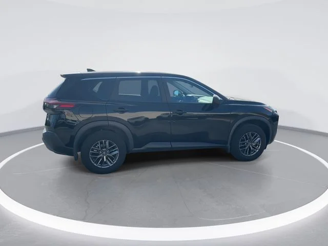 Used 2023 Black Nissan S image 7