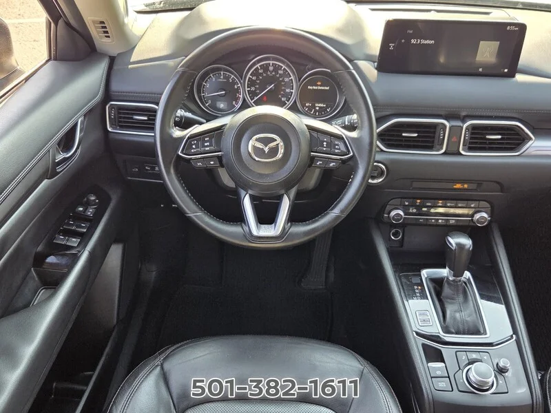 Used 2023 White Metallic MAZDA 2.5 S PREFERRED PACKAGE AWD image 13