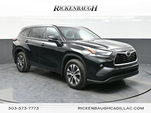 2025 Toyota Highlander XLE