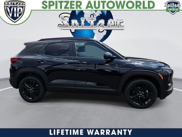 New 2026 Mosaic Black Metallic Chevrolet LT image 9