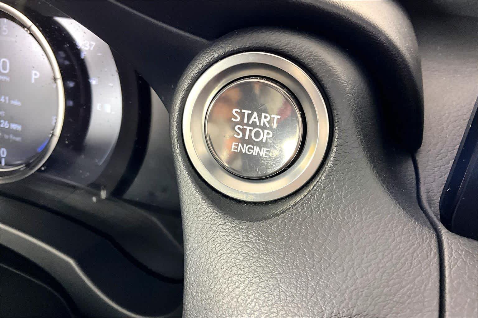 Used 2023 Atomic Silver Lexus F SPORT image 32