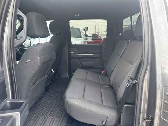 Used 2024 Gray Metallic Ford XLT image 7