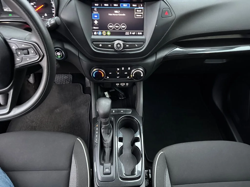 Used 2023 Mosaic Black Metallic Chevrolet LT image 10