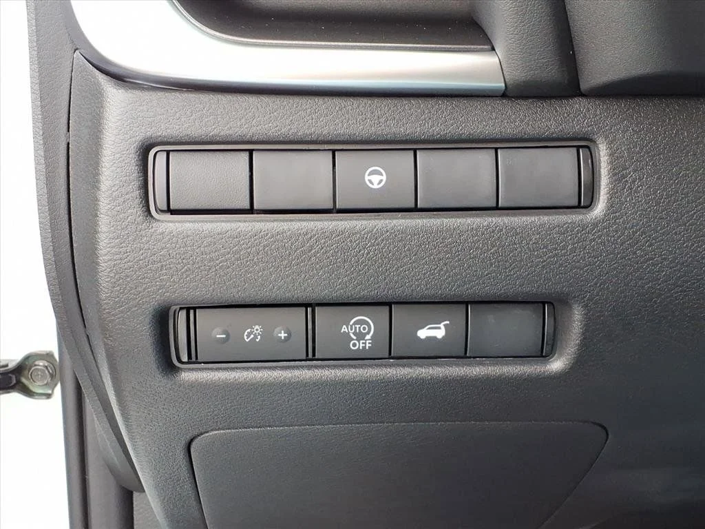 2026 Nissan Rogue SV - Photo 25