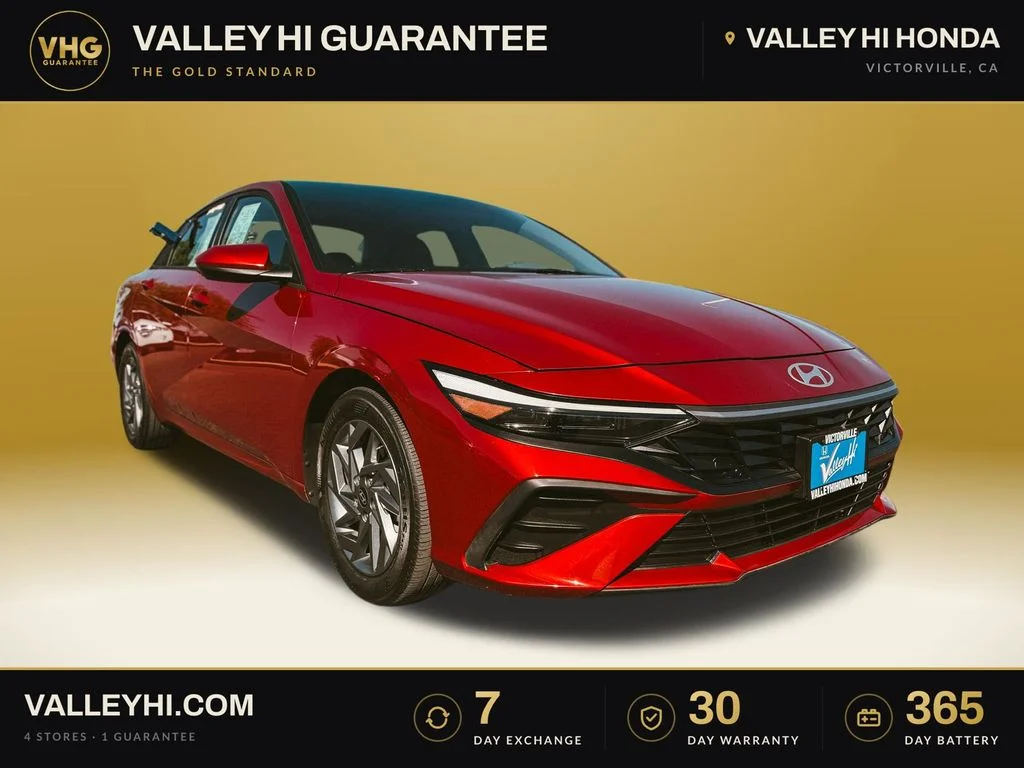 Used 2024 Red Hyundai SEL image 1