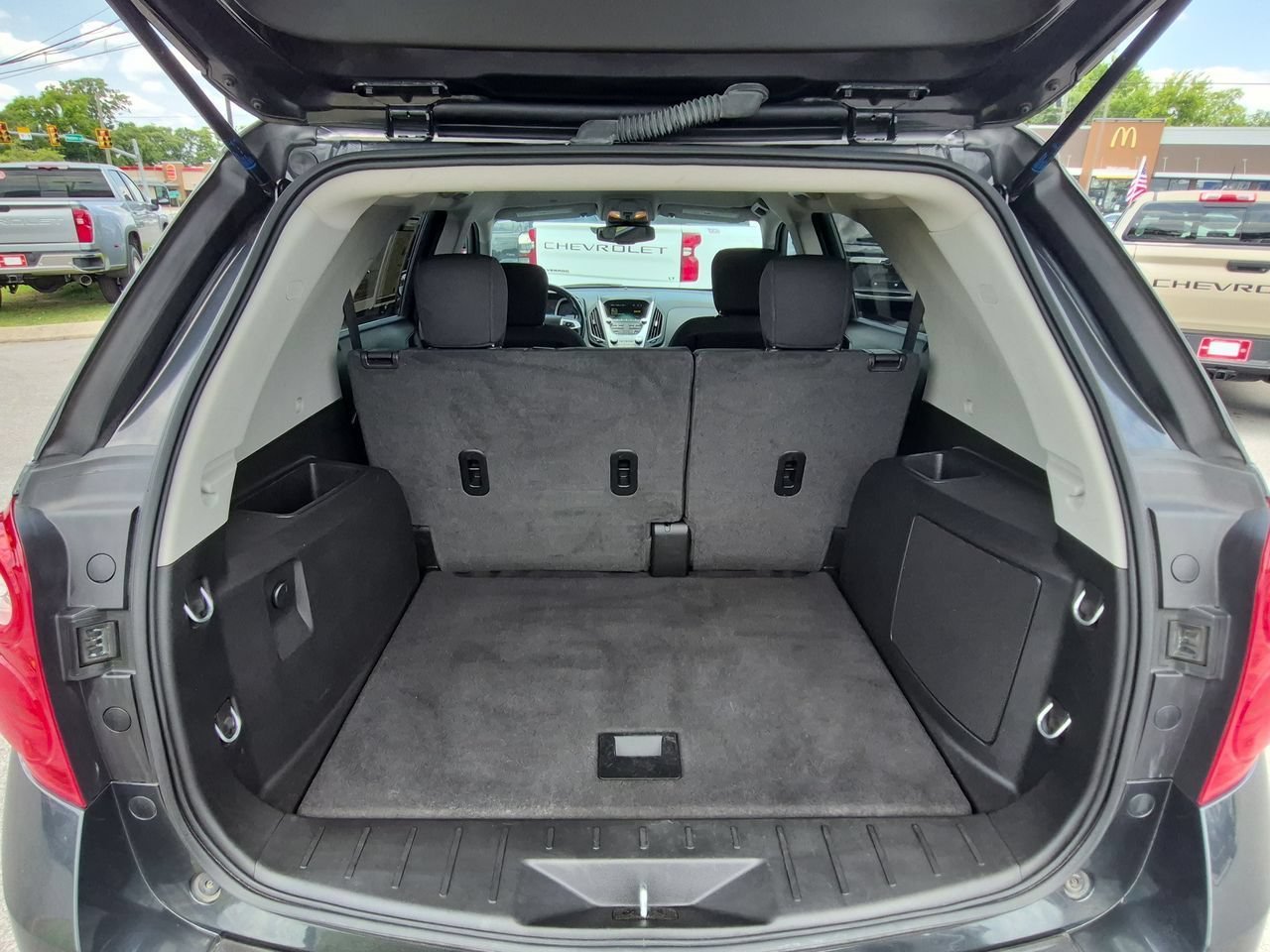 Used 2014 Ashen Gray Metallic Chevrolet LT image 24