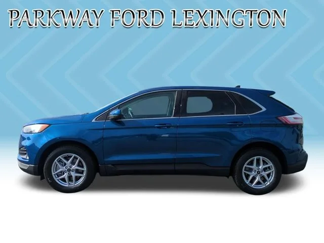 Used 2024 Blue Ford SEL image 2