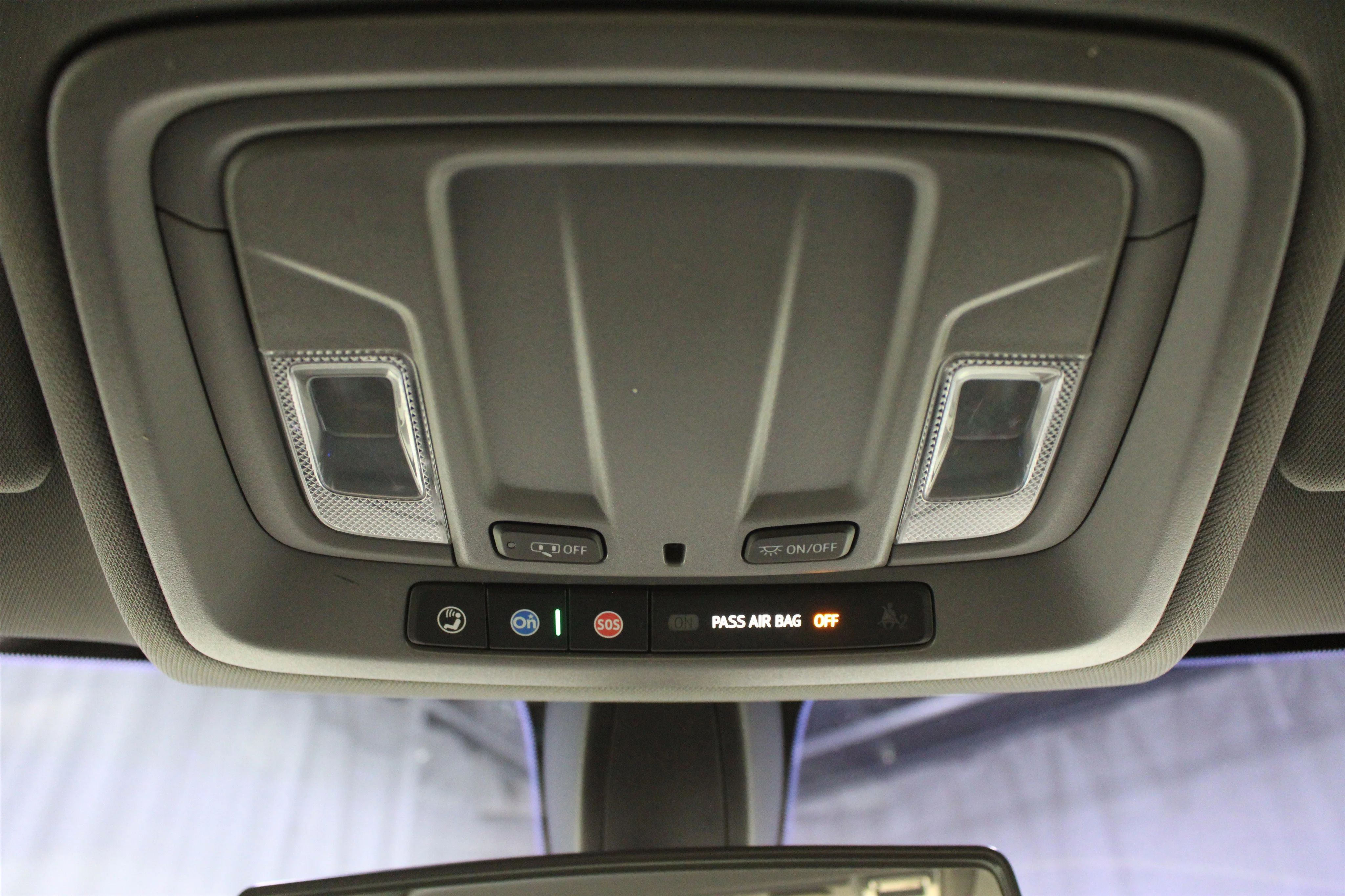 Used 2022 Black Chevrolet RST image 14