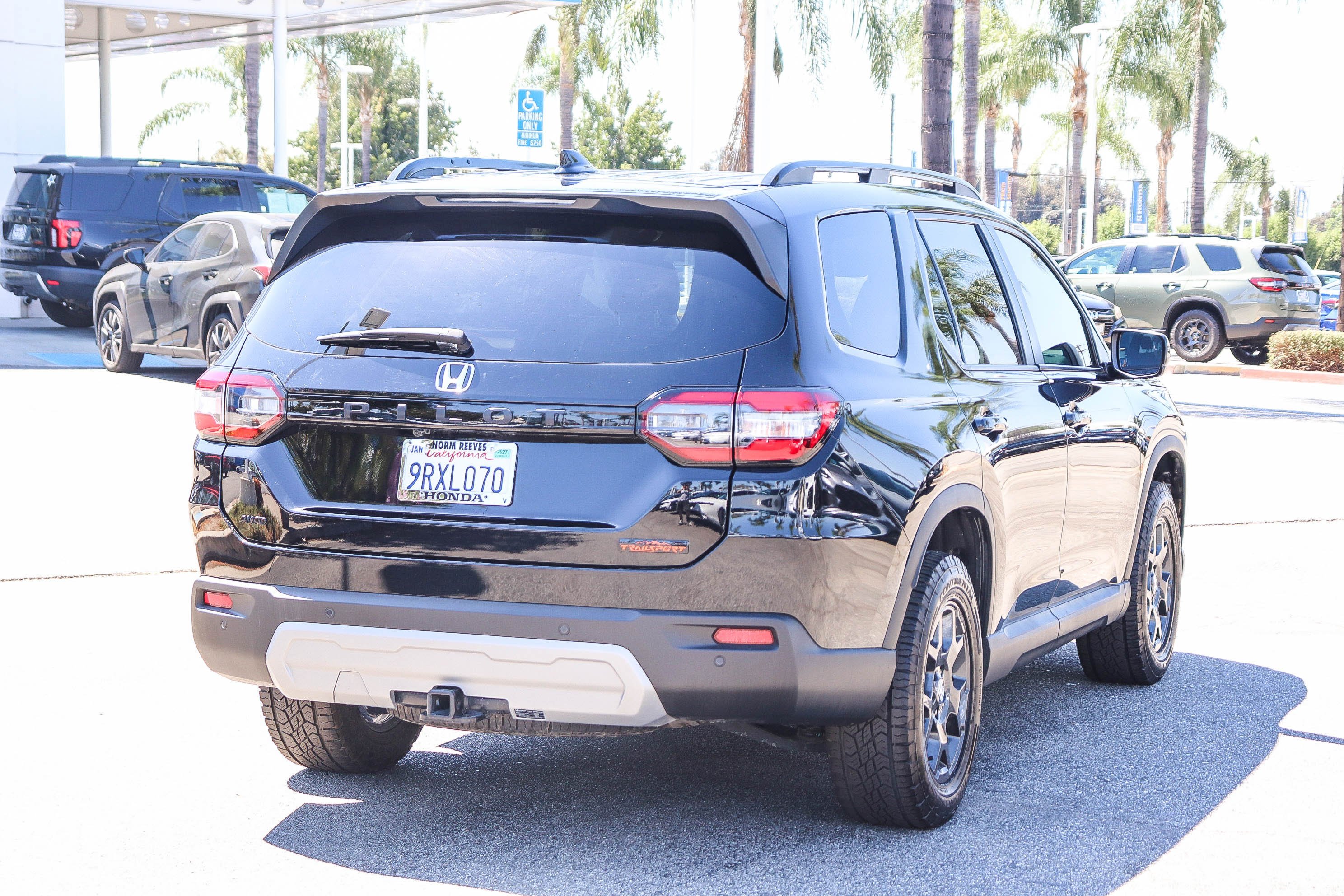 Certified Used 2025 Crystal Black Pearl Honda TrailSport image 11
