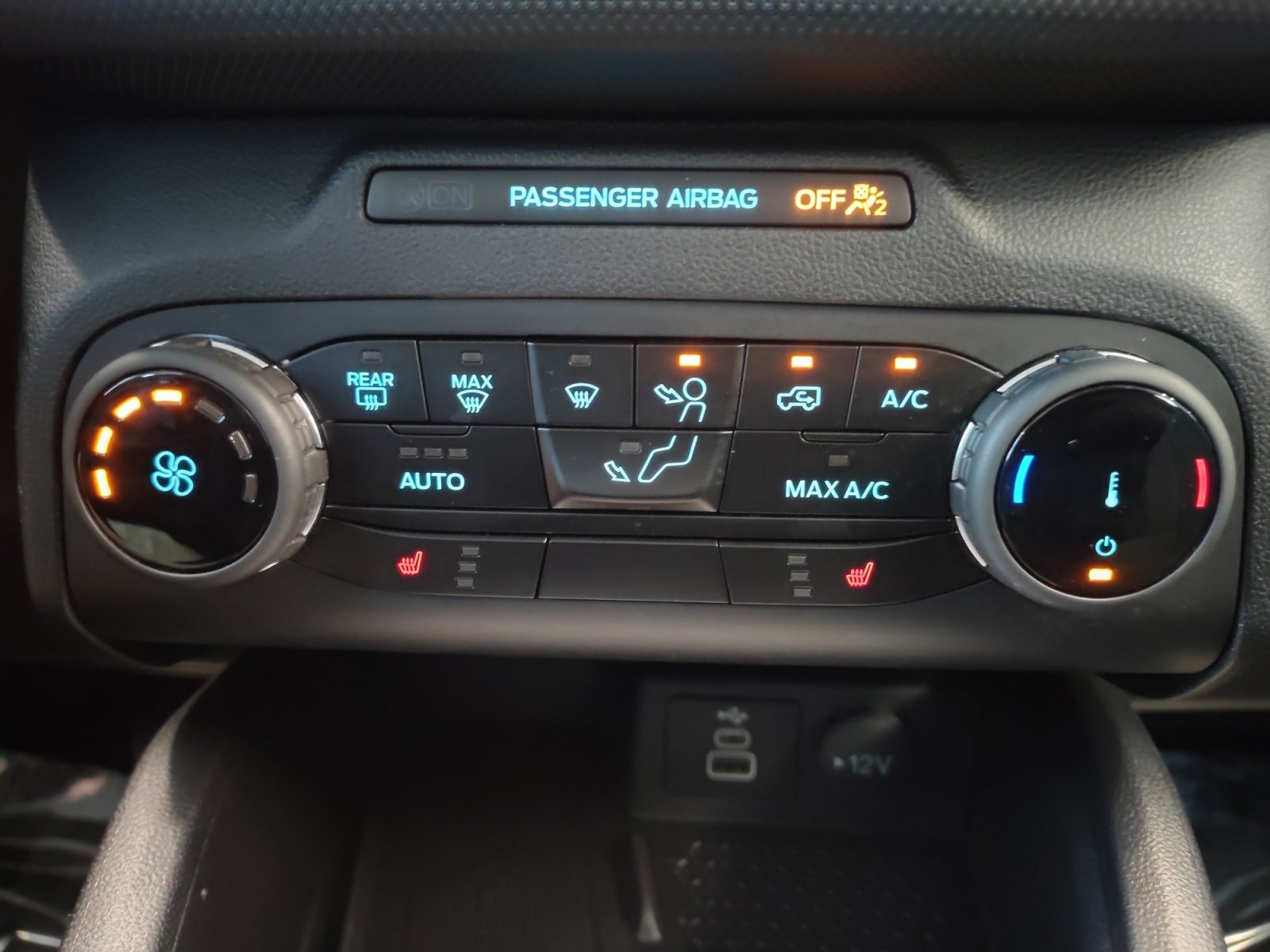 Used 2024 Shadow Black Ford Big Bend image 18
