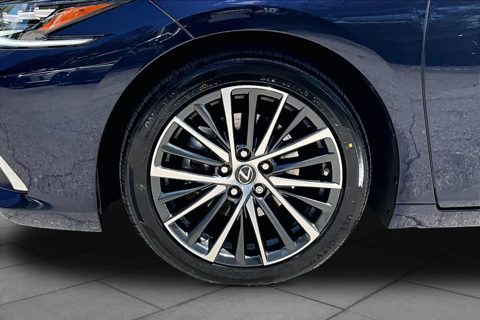 Used 2023 Nightfall Mica Lexus  image 11