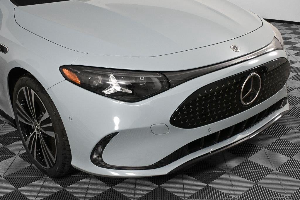 New 2027 Liquid Crystal Green Mercedes-Benz CLA 250+ image 32