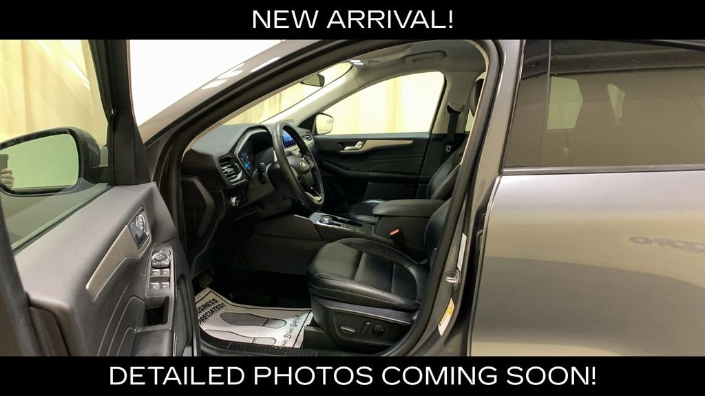 Certified Used 2021 Gray Metallic Ford SEL image 27