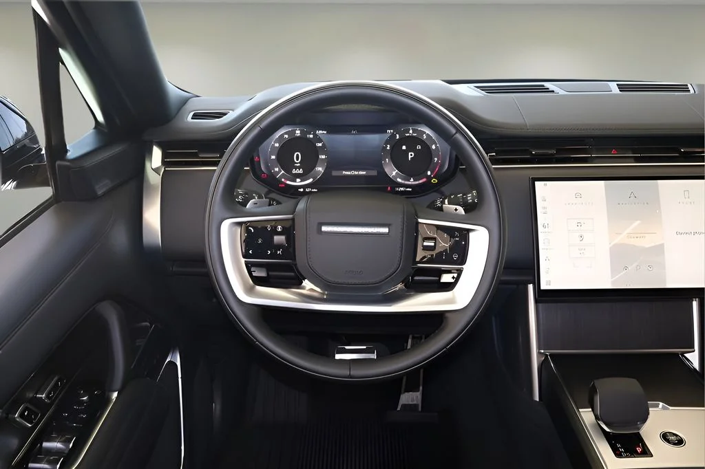 New 2025 Carpathian Grey Land Rover SE image 11