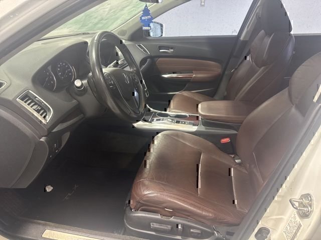 Used 2015 White Acura V6 Tech image 12