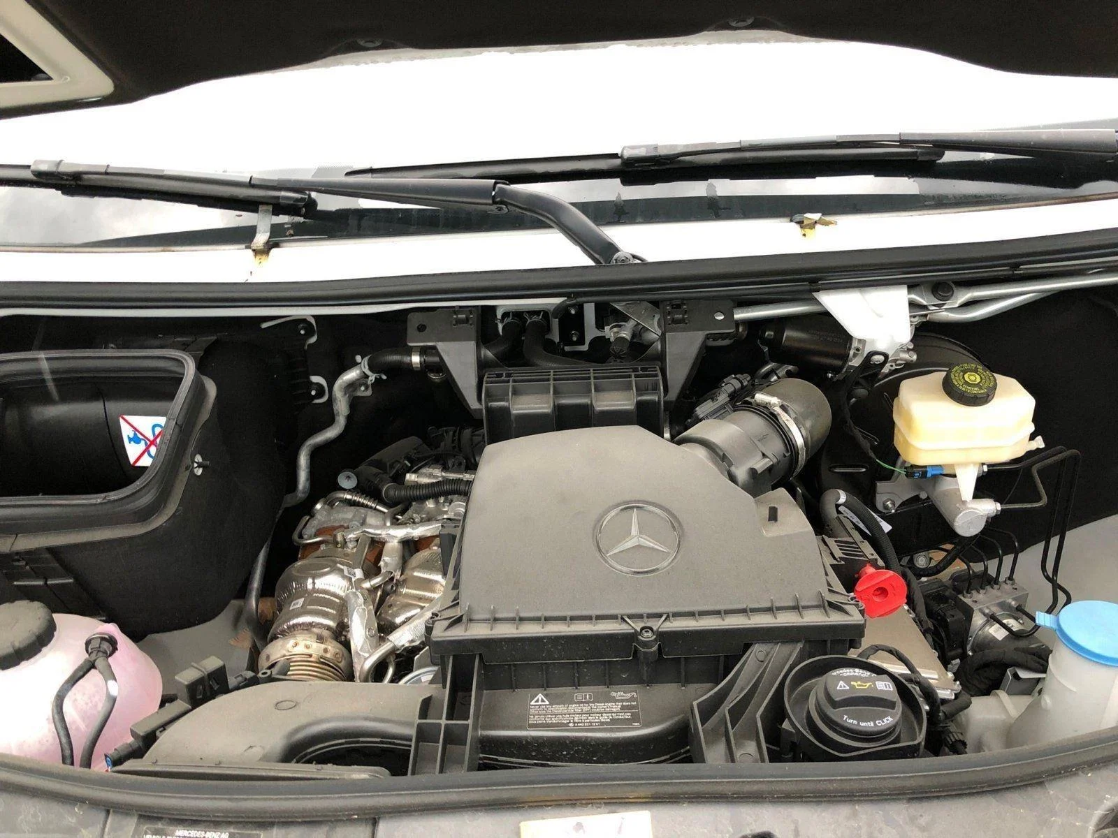 New 2024 Arctic White Mercedes-Benz  image 22