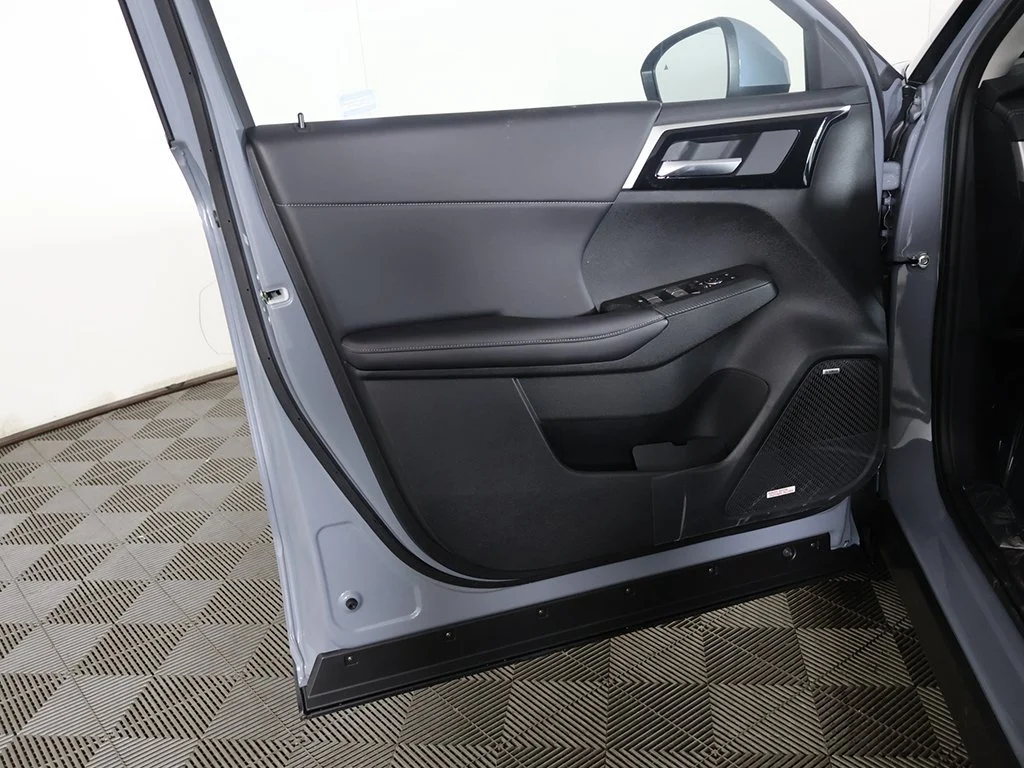 New 2026 Gray Mitsubishi SE 1.5T S-AWC image 25