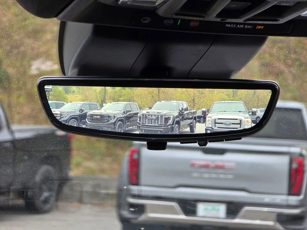 2025 GMC Sierra 1500 AT4X - Photo 12