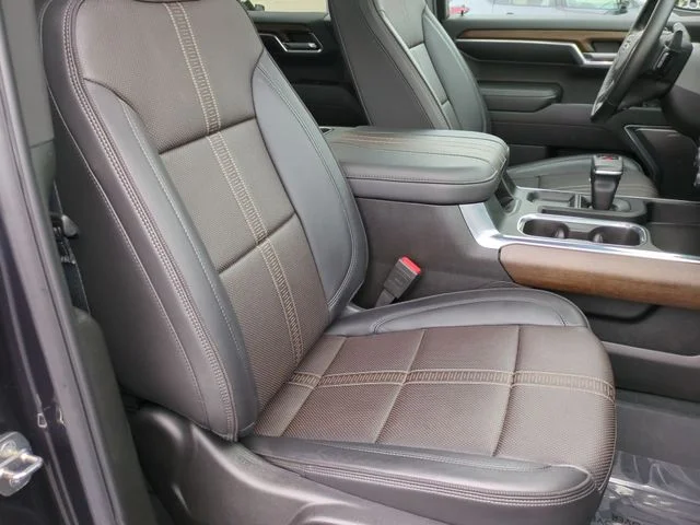 Used 2024 Gray Chevrolet High Country image 25