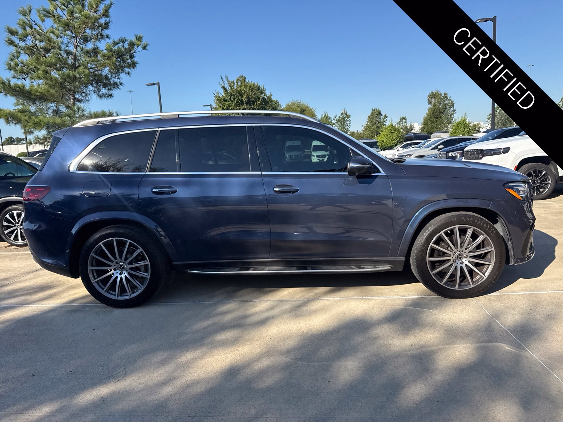 Certified Used 2024 Twilight Blue Metallic Mercedes-Benz GLS 580 image 3