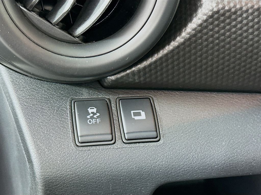 Used 2019 Super Black Nissan S image 11