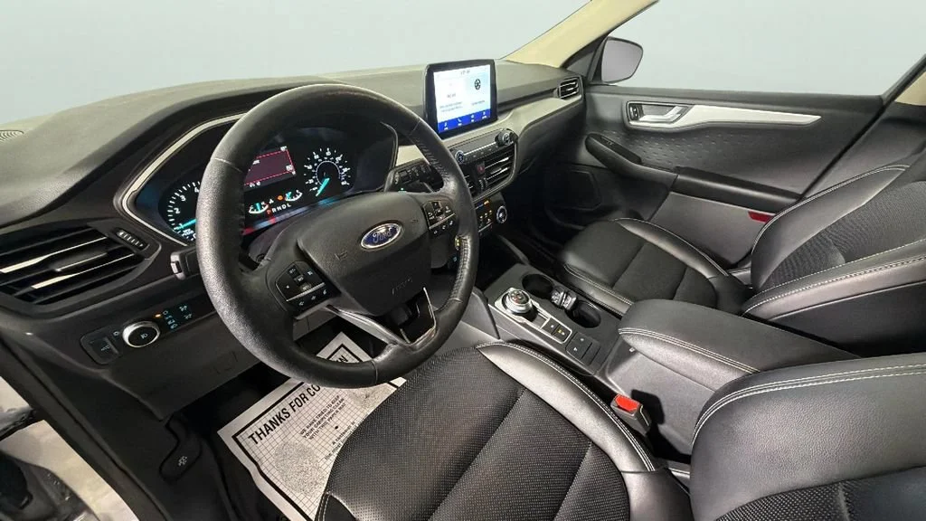 Used 2020 Silver Ford SEL image 18