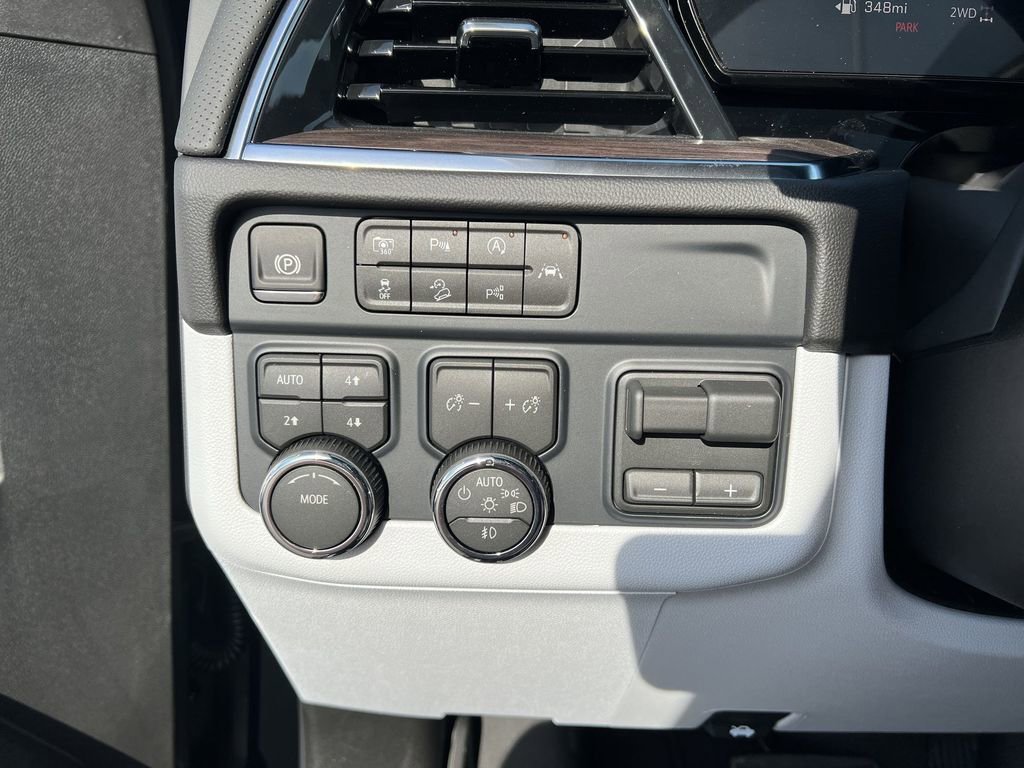 2026 Chevrolet Tahoe Premier - Photo 17