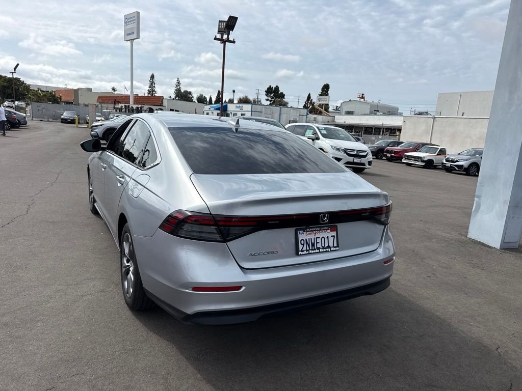 Used 2024 Solar Silver Metallic Honda EX image 3