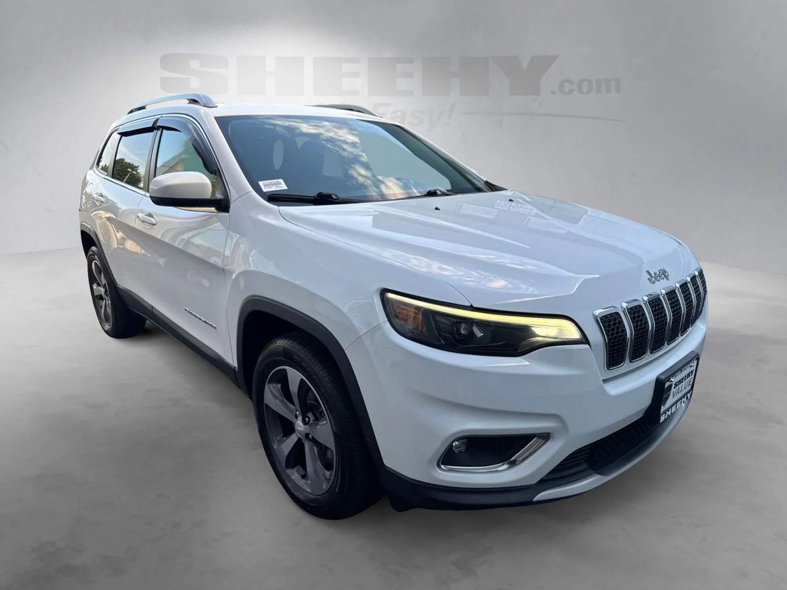 Used 2019 Jeep Cherokee Limited with VIN 1C4PJMDX3KD225616 for sale in Warrenton, VA