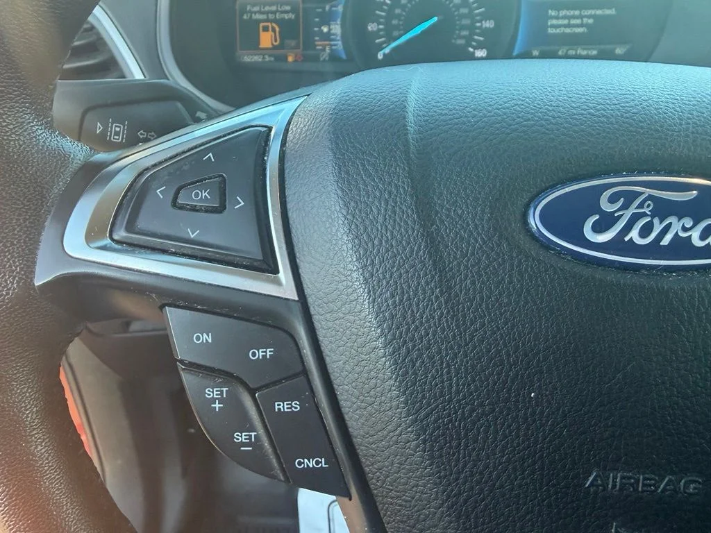 Used 2022 Red Ford SEL image 23