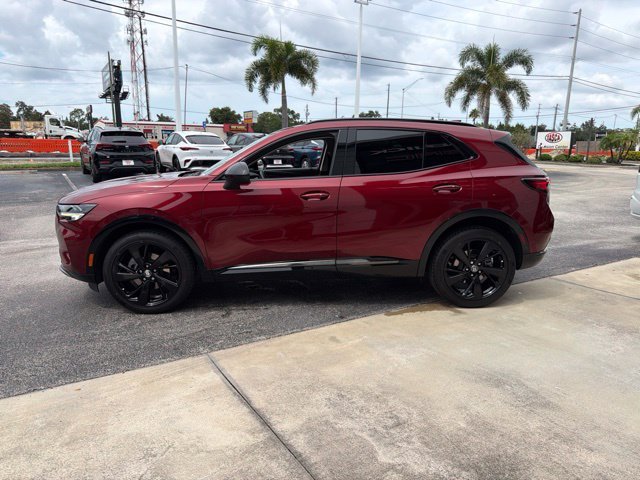 Used 2022 CINNABAR METALLIC Buick Preferred image 5