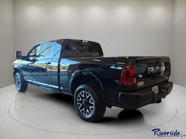New 2026 Diamond Black Crystal Pearl-Coat Exterior Paint RAM Limited Longhorn image 3