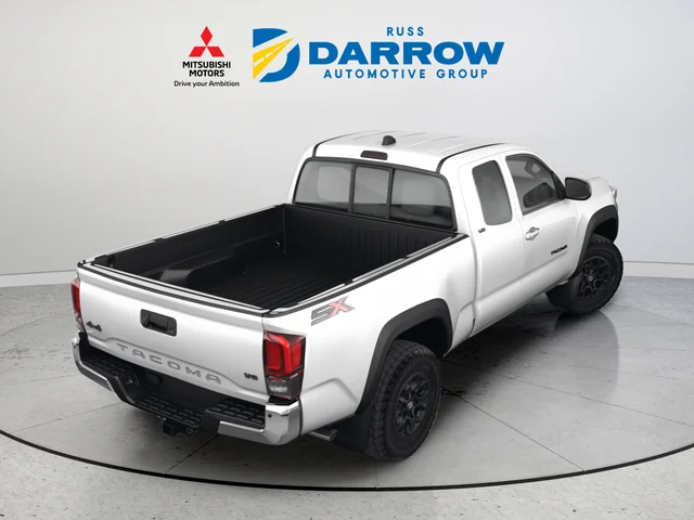 Used 2023 White Toyota SR5 image 5
