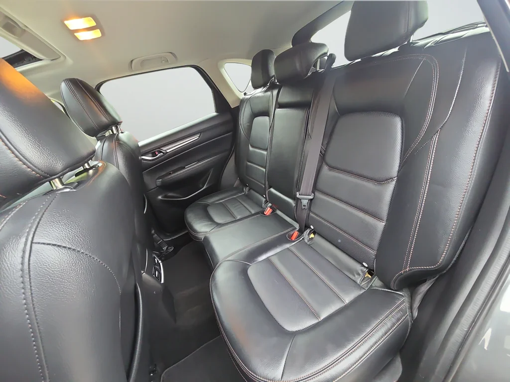 Used 2020 Gray Mazda Grand Touring image 33