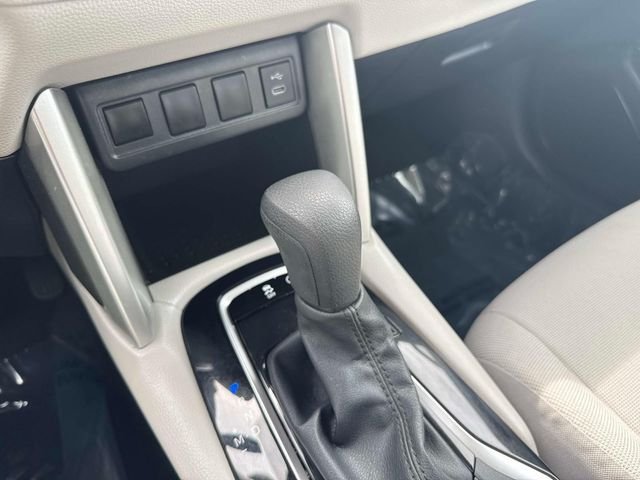Used 2023 Beige Toyota L image 22