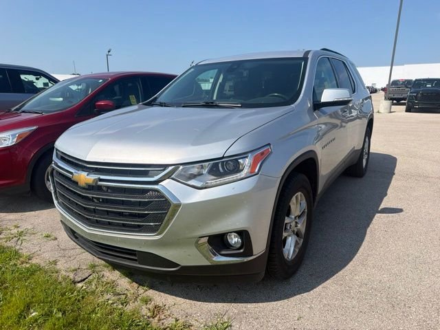 Used 2020 Silver Chevrolet LT image 3